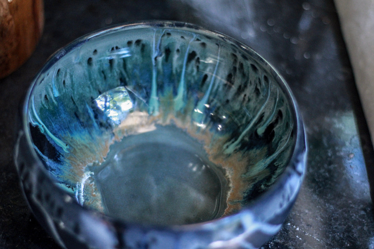 07-A Champlain Shale Soup Bowl, 26 oz.