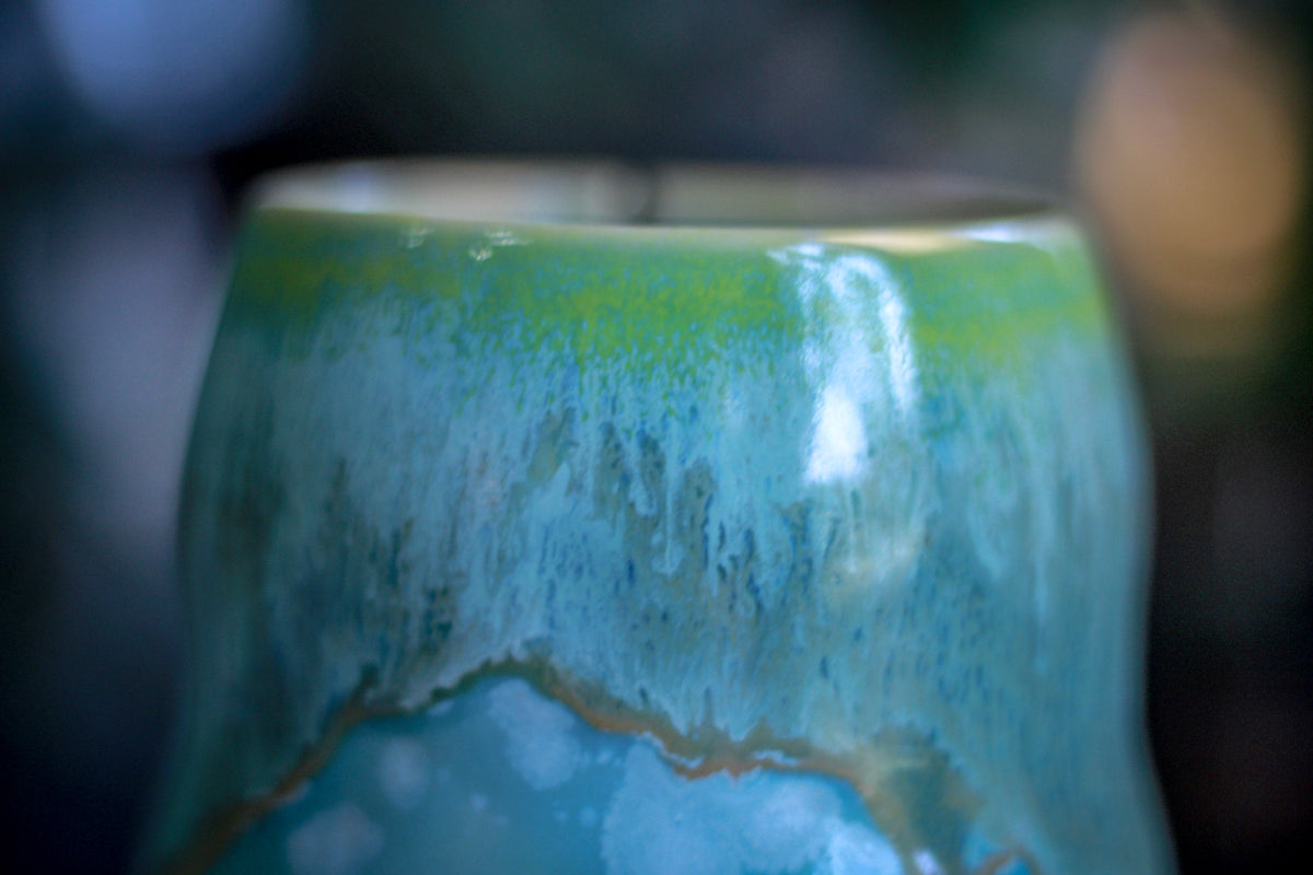 06-E Atlantean Jade Notched Squat Gourd Mug, 20 oz.