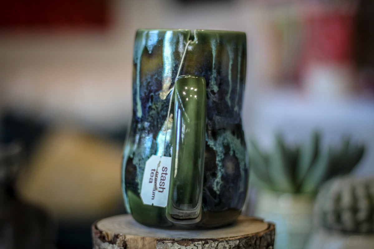 08-E Boreal Mist Notched Gourd Mug, 16 oz.