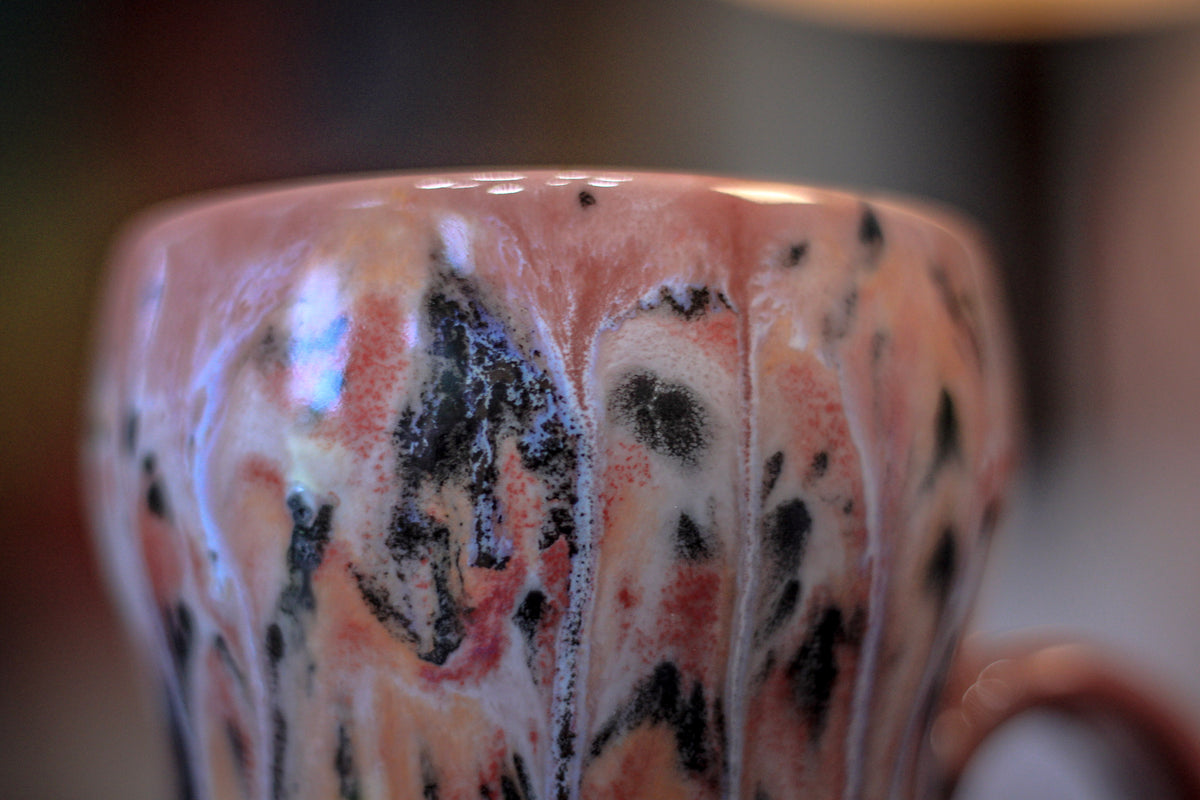 06-D Granny's Lace Notched Gourd Mug - MINOR MISFIT, 20 oz. - 10% off