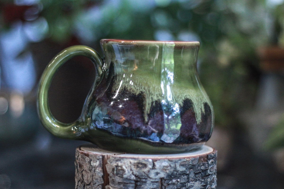 07-D PROTOTYPE Barely Flared Mug, 17 oz.