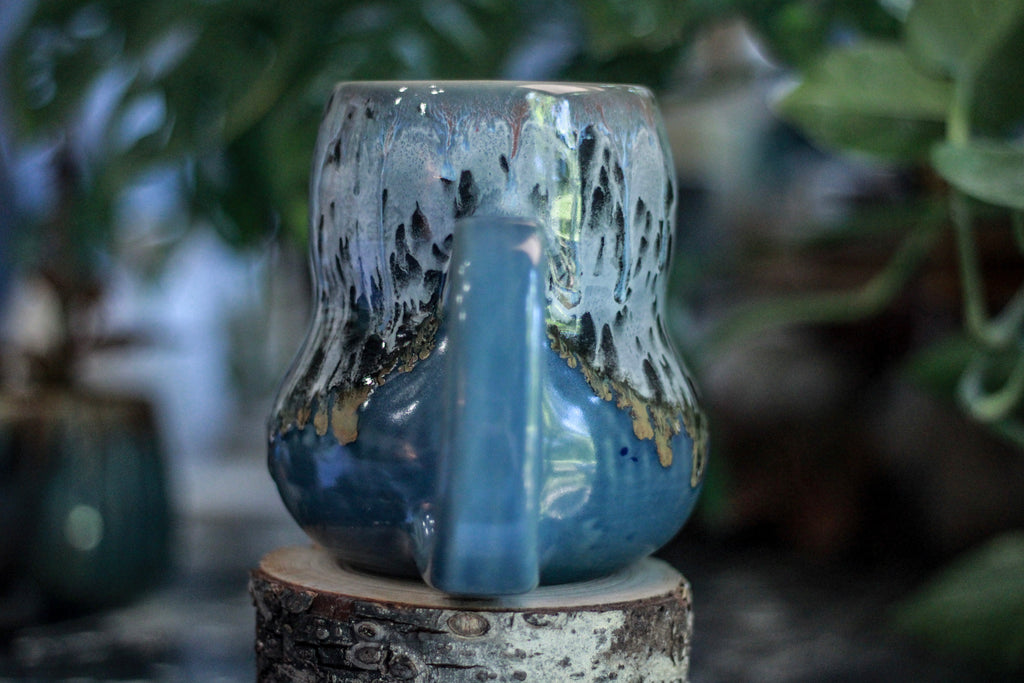 07-E PROTOTYPE Textured Gourd Mug, 28 oz.