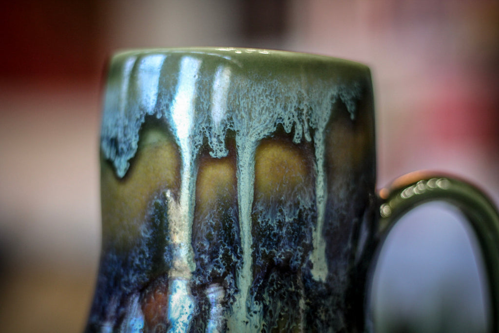08-E Boreal Mist Notched Gourd Mug, 16 oz.