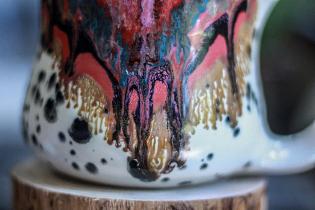01-A Desert Rainbow Notched Gourd Mug - TOP SHELF, 27 oz.