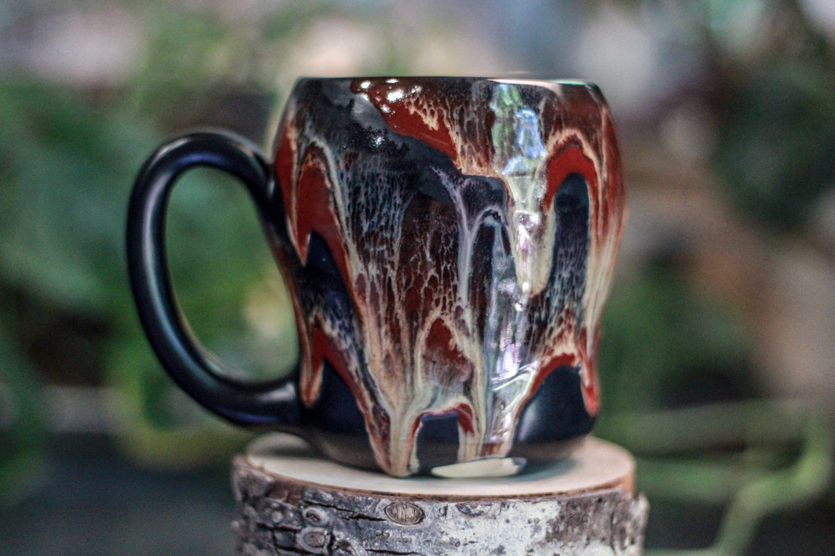 15-D Scarlet Grotto Notched Gourd Mug - MISFIT, 17 oz. - 40% off