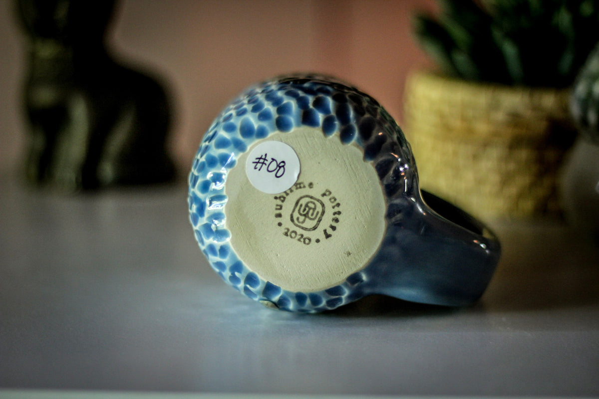 08-D New Wave Textured Mug, 18 oz.