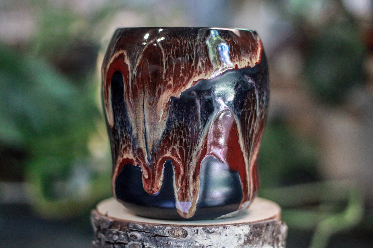 15-D Scarlet Grotto Notched Gourd Mug - MISFIT, 17 oz. - 40% off