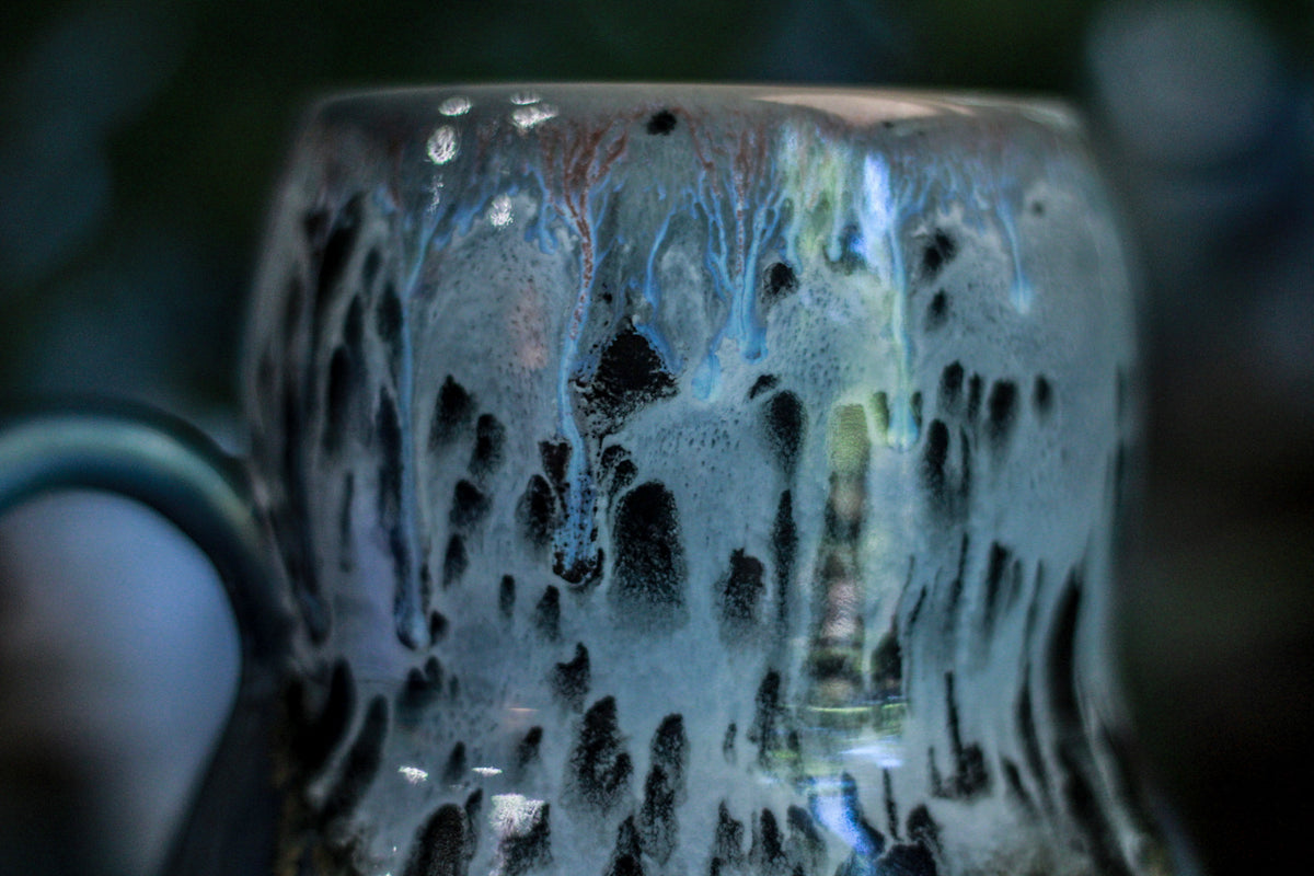 07-E PROTOTYPE Textured Gourd Mug, 28 oz.