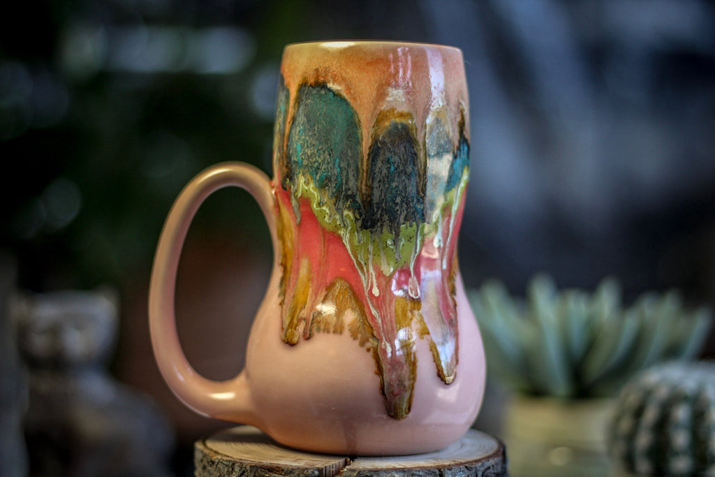 07-B Grotto Variation Gourd Mug, 17 oz.