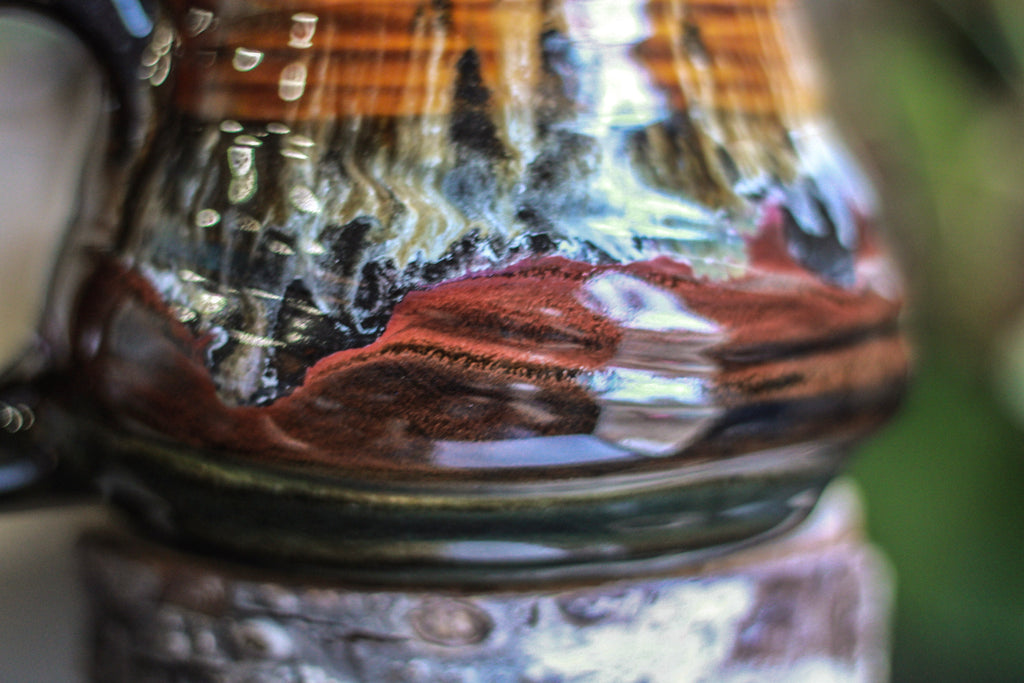 09-D Molten Rainbow Cheetah Variation Textured Mug, 19 oz.