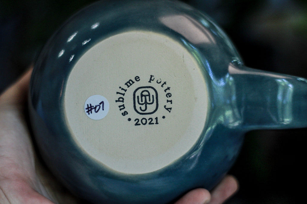 07-E PROTOTYPE Textured Gourd Mug, 28 oz.