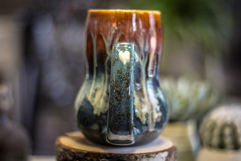 08-D New Wave Gourd Mug, 17 oz.