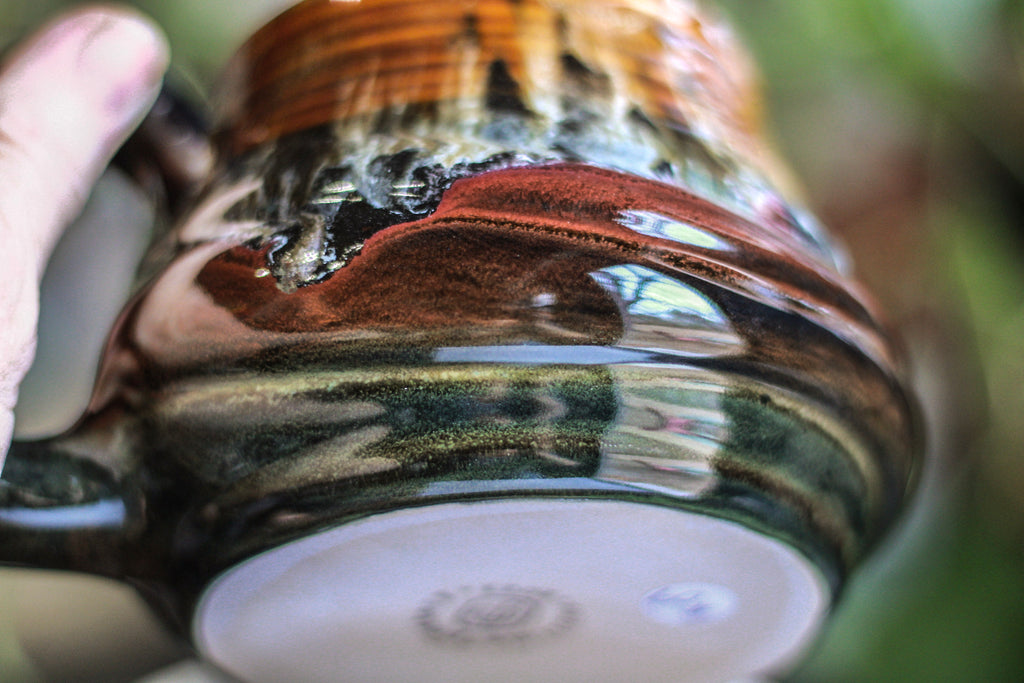 09-D Molten Rainbow Cheetah Variation Textured Mug, 19 oz.