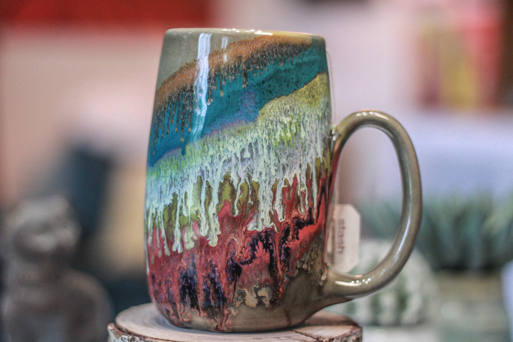 08-B Smokey Grotto Variation Notched Mug, 19 oz.