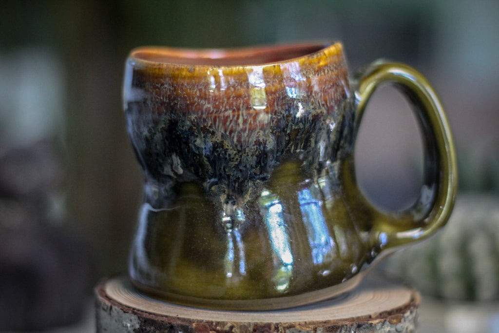 08-F Irish Moss Small Leaning Mug, 11 oz.