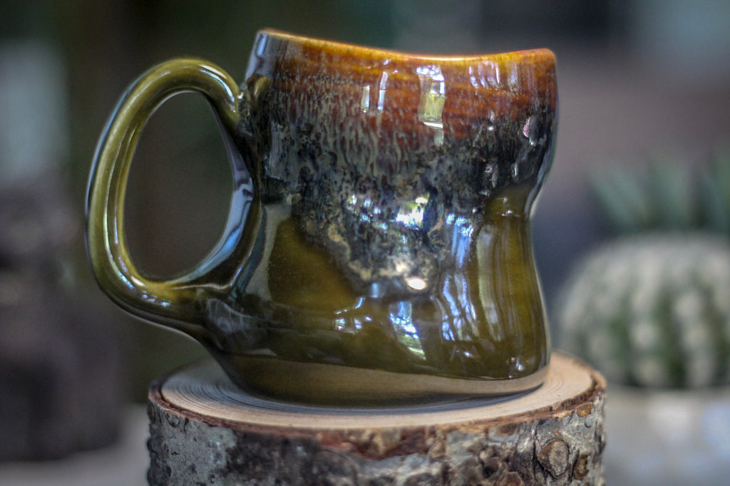 08-F Irish Moss Small Leaning Mug, 11 oz.