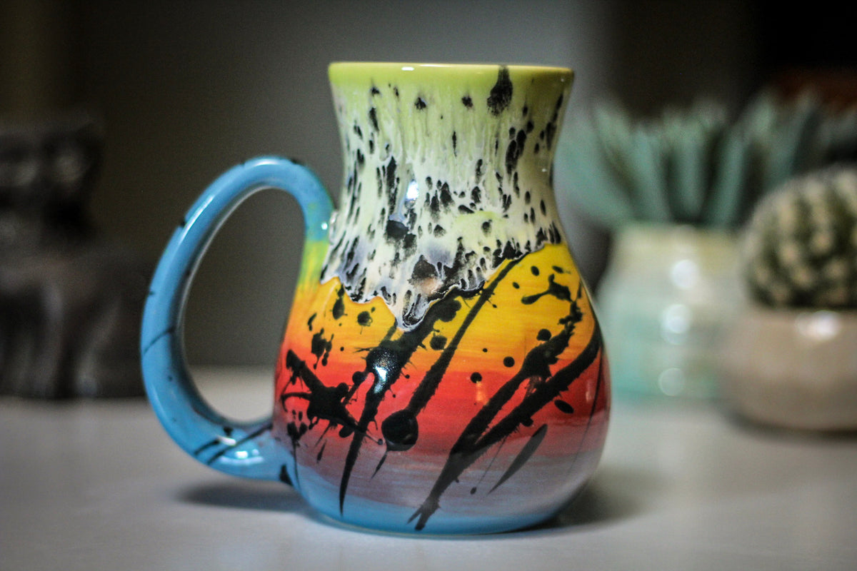 08-A Corona Flow Flared Mug, 20 oz.