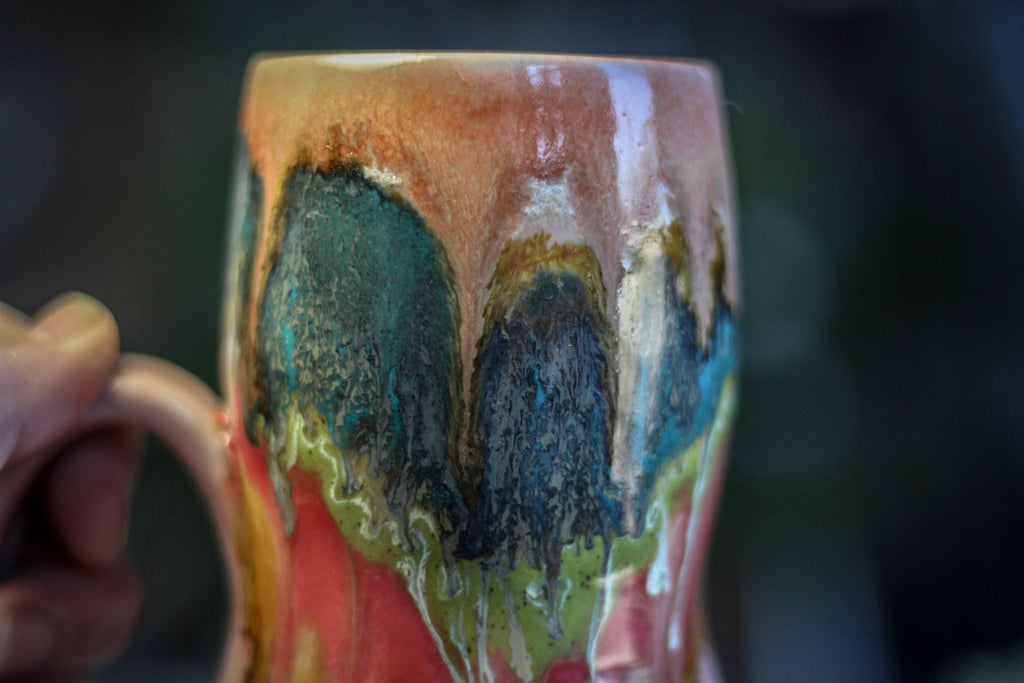 07-B Grotto Variation Gourd Mug, 17 oz.