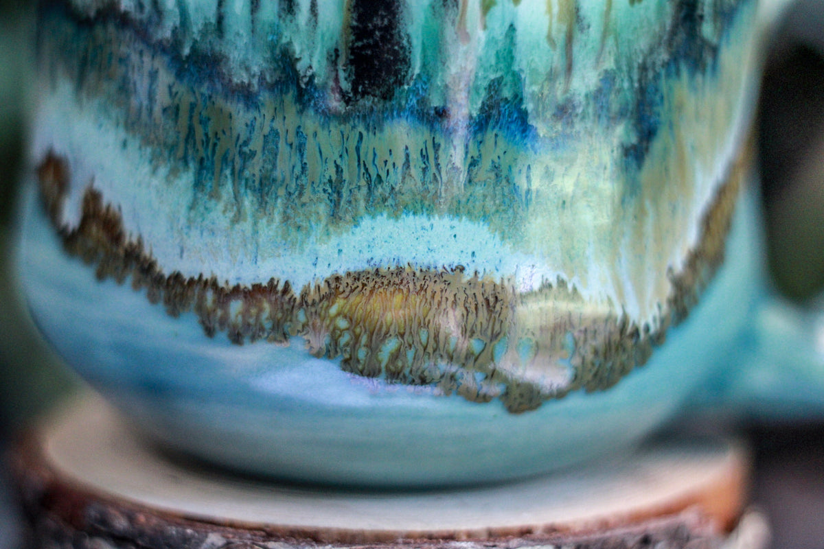 07-B Yellowstone Gourd Mug, 32 oz.