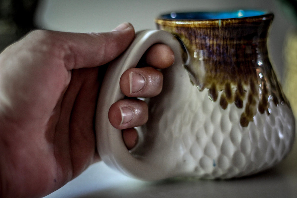 09-E Arctic Wave Barely Flared Textured Mug, 14 oz.