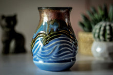 Load image into Gallery viewer, 10-B Copper Agate Barely Flared Textured Acorn Mug - TOP SHELF, 18 oz.