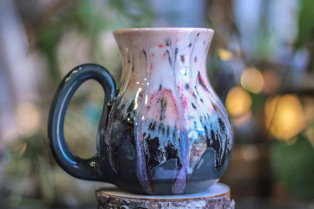 08-D Granny's Lace Flared Mug - MINOR MISFIT, 22 oz. - 10% off