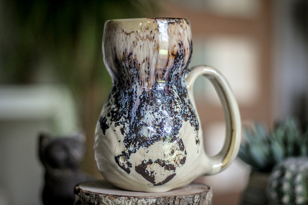 09-E EXPERIMENT Textured Gourd Mug - MISFIT, 20 oz. - 30% off