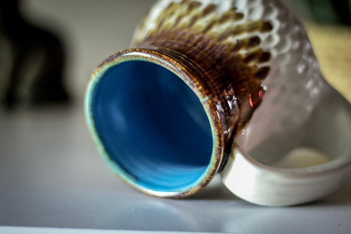 09-E Arctic Wave Barely Flared Textured Mug, 14 oz.
