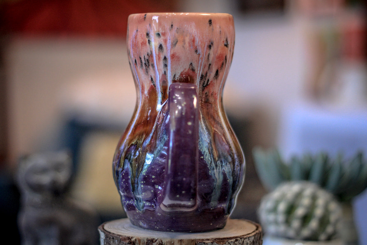 08-B Coral Mountain Meadow Gourd Acorn Mug - TOP SHELF, 22 oz.