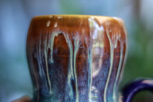 Load image into Gallery viewer, 10-D New Wave Gourd Mug - TOP SHELF MISFIT, 24 oz.