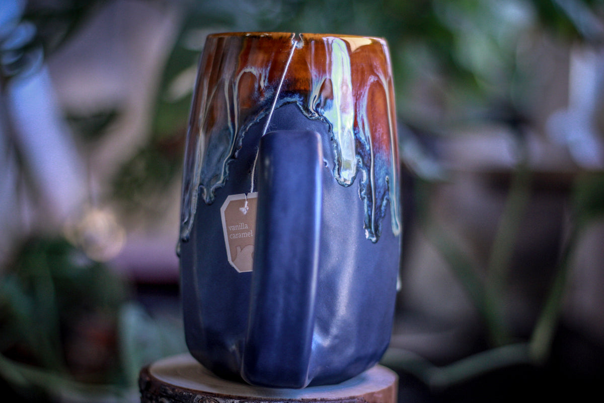 08-D New Wave Notched Crystal Mug, 25 oz.