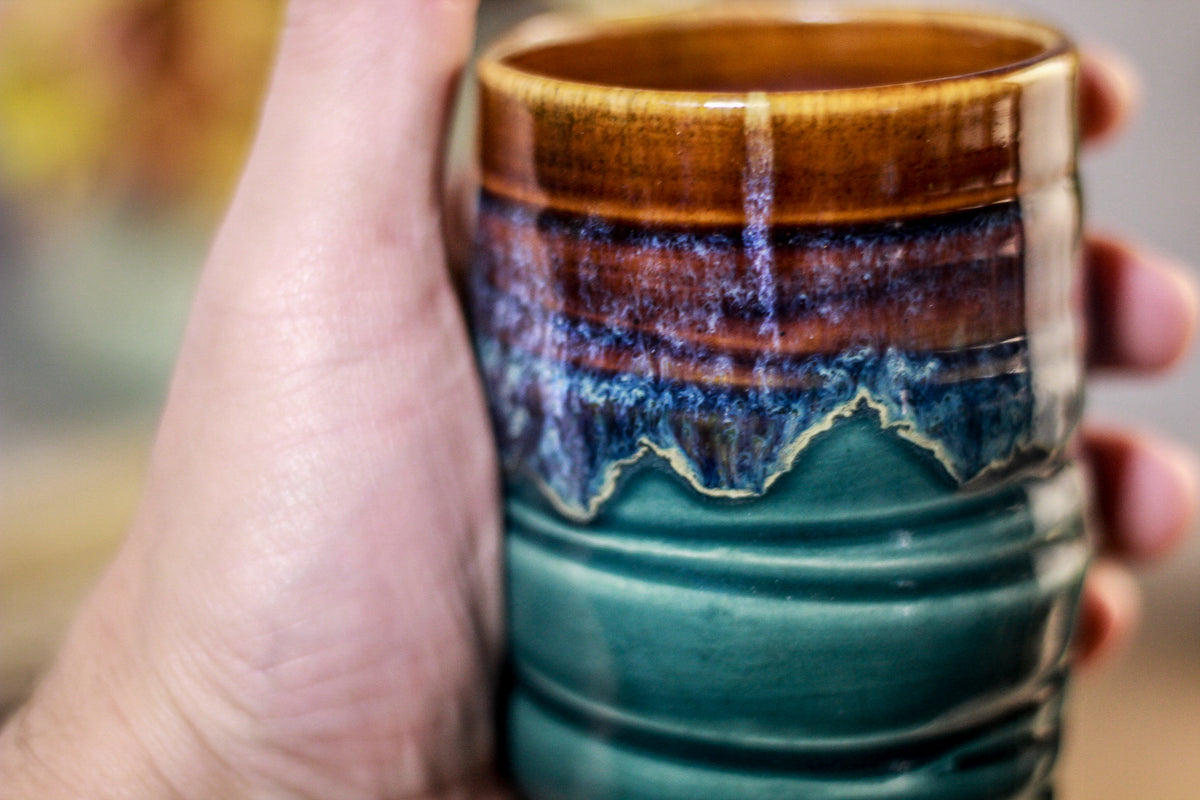 08-D Electric Wave Textured Cup, 9 oz