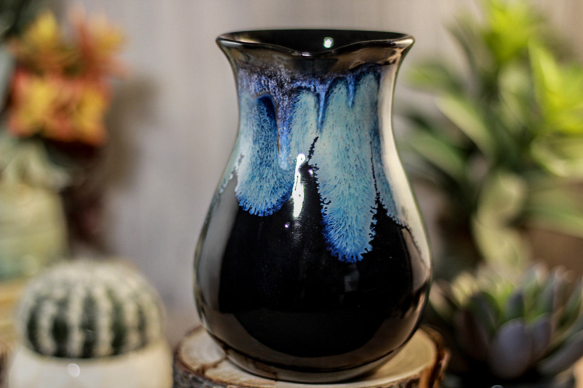 03-P Pitcher, 17 oz.