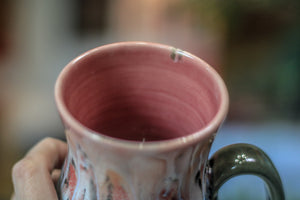 08-D Granny's Lace Variation Flared Textured Mug - TOP SHELF, 16 oz.