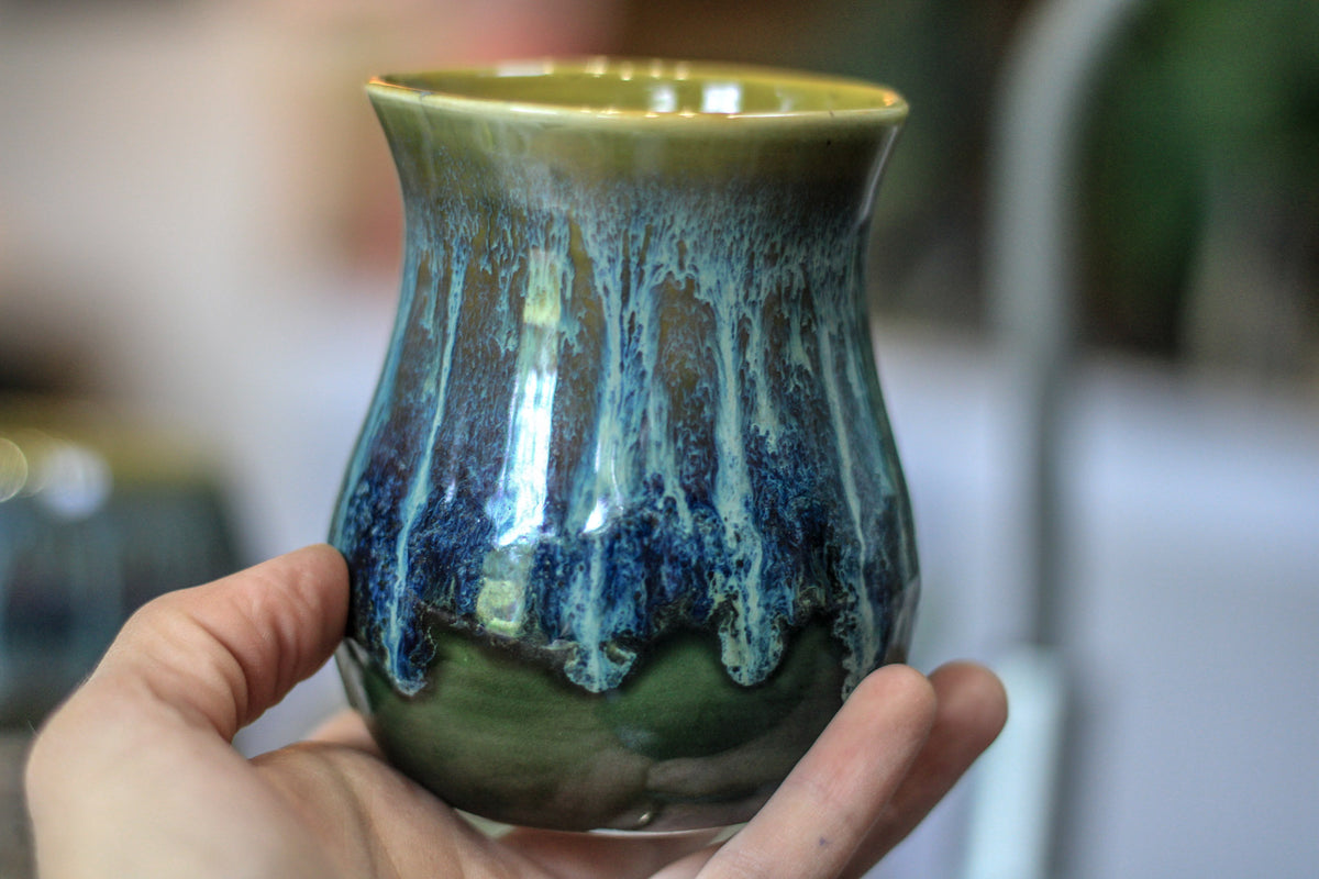 13-A Mossy Wave Hermit Set, 11 oz. cup/ 14 oz. bowl