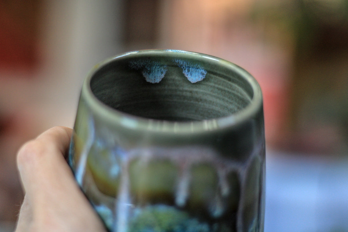 14-C Grotto Variation Gourd Mug, 12 oz.