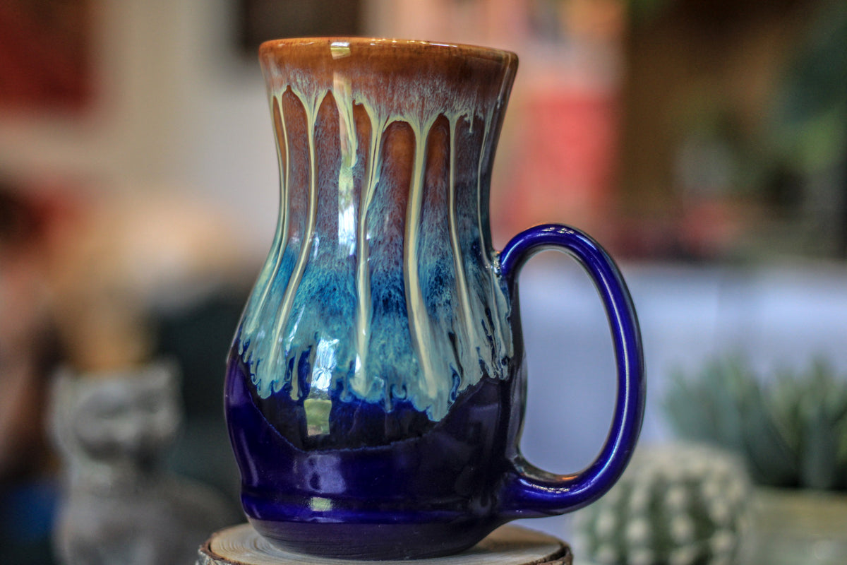 17-D New Wave Barely Flared Acorn Mug, 20 oz.