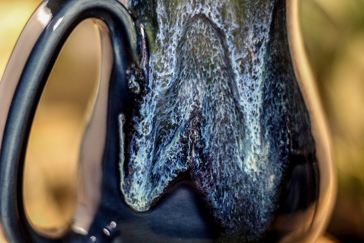 34-E Astral Wave Barely Flared Acorn Mug, 17 oz.