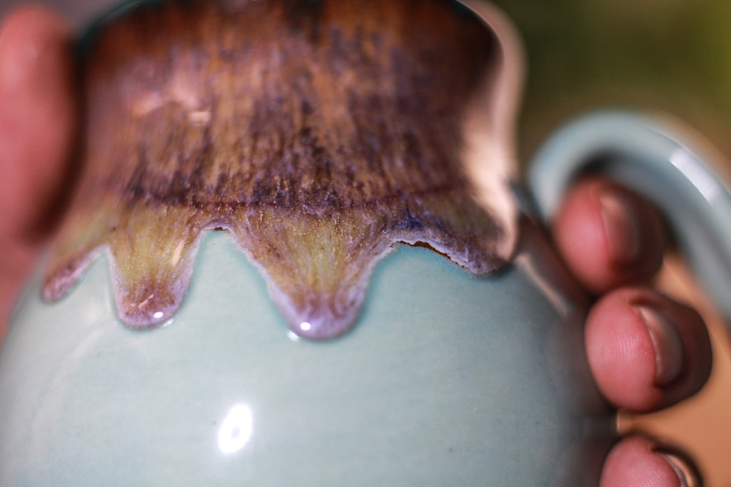 26-E Arctic Wave Barely Flared Notched Mug, 15 oz.