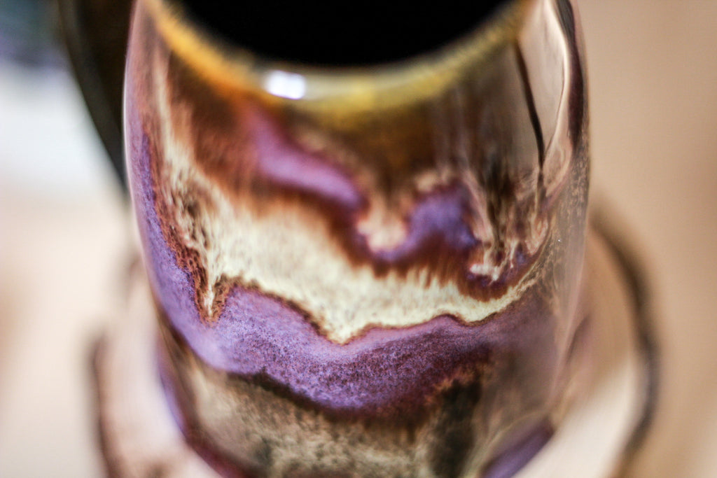 31-E Molten Beauty Notched Acorn Mug, 15 oz.