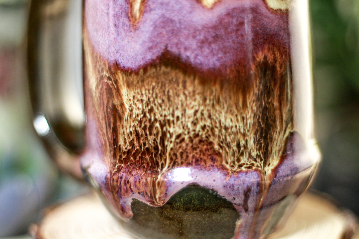 31-E Molten Beauty Notched Acorn Mug, 15 oz.