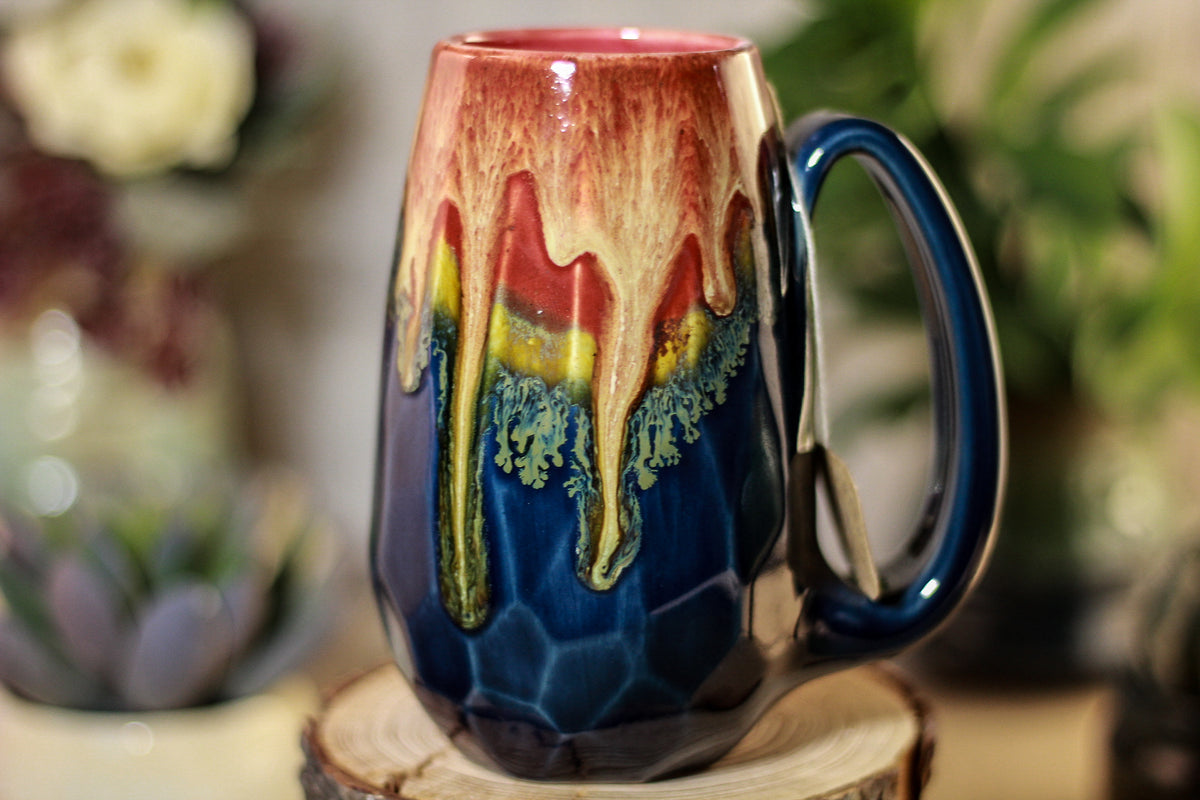 33-D Lava Falls Notched Mug - MISFIT, 14 oz. - 10% off