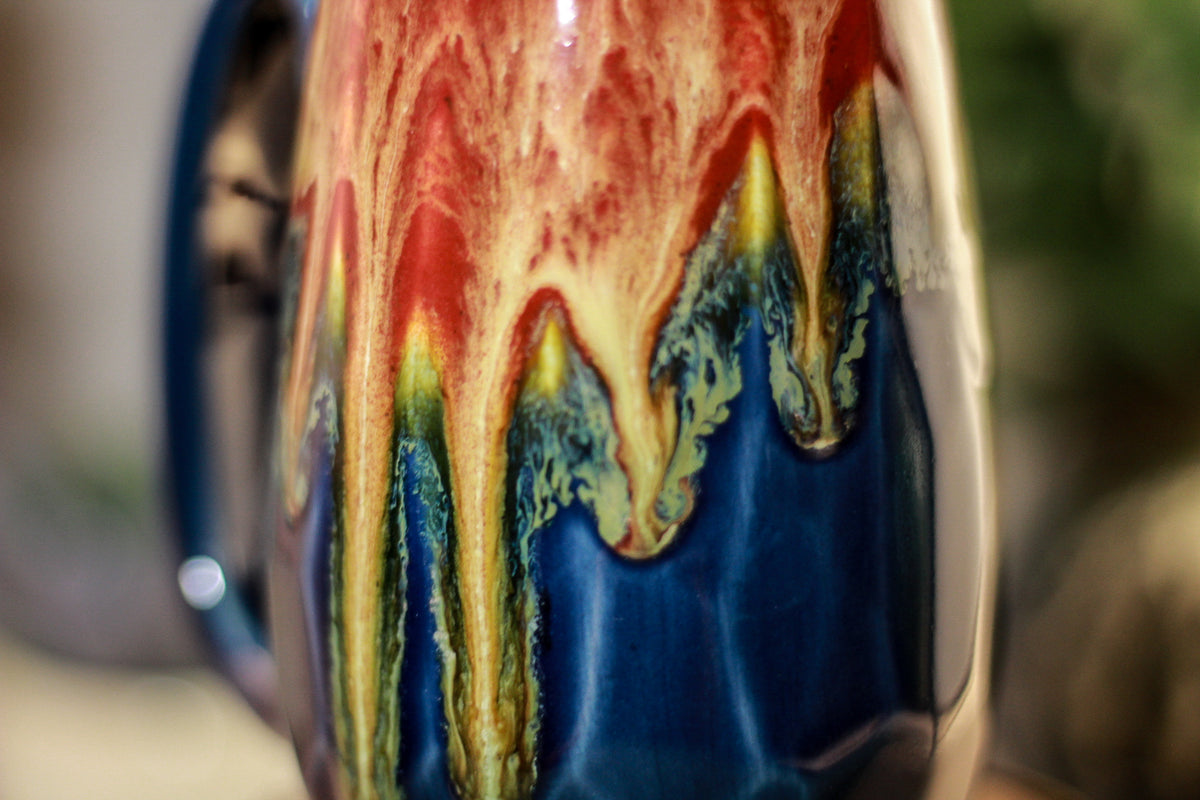 33-D Lava Falls Notched Mug - MISFIT, 14 oz. - 10% off