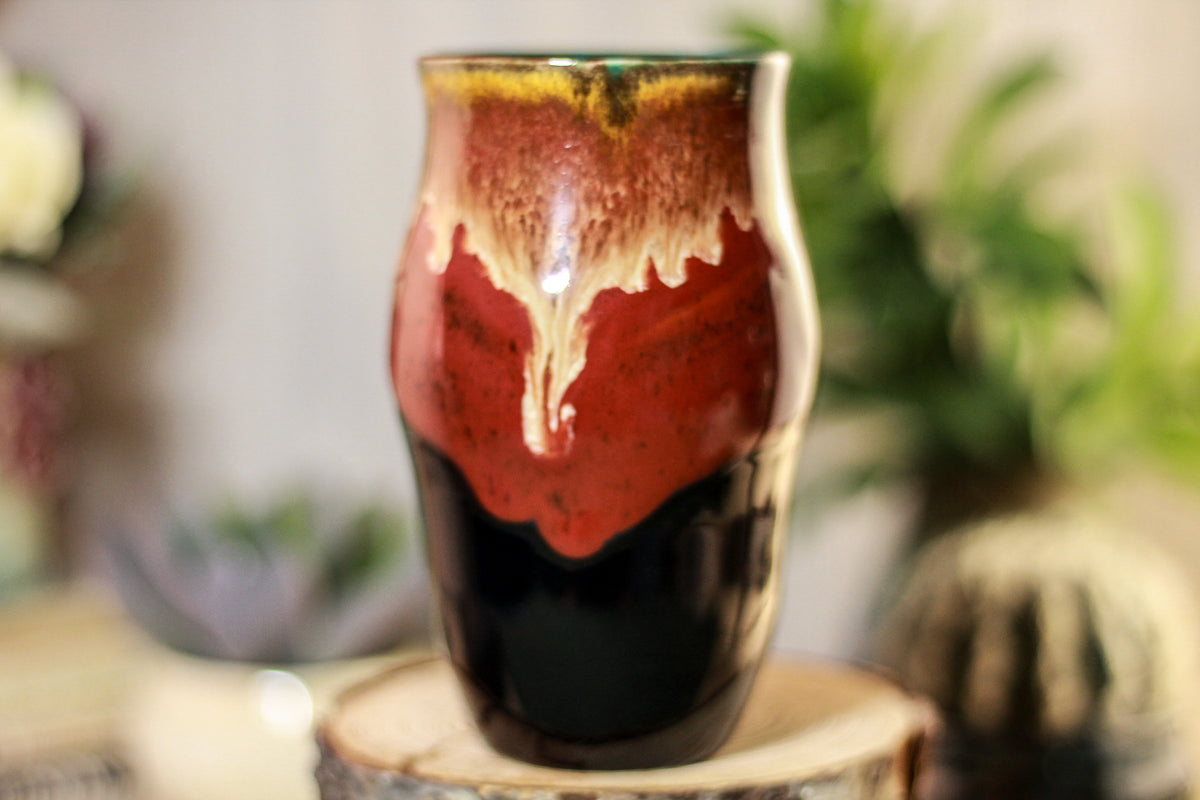 34-E Molten Cavern Beer Cup, 12 oz.