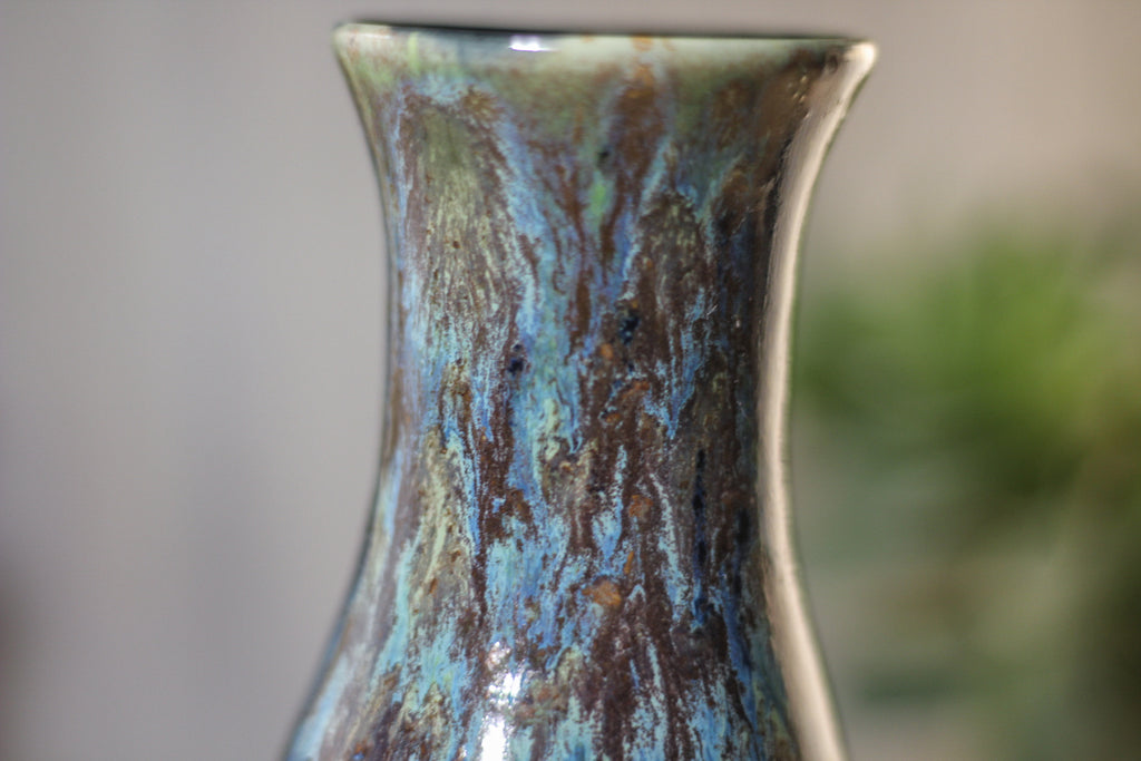 09-P Vase