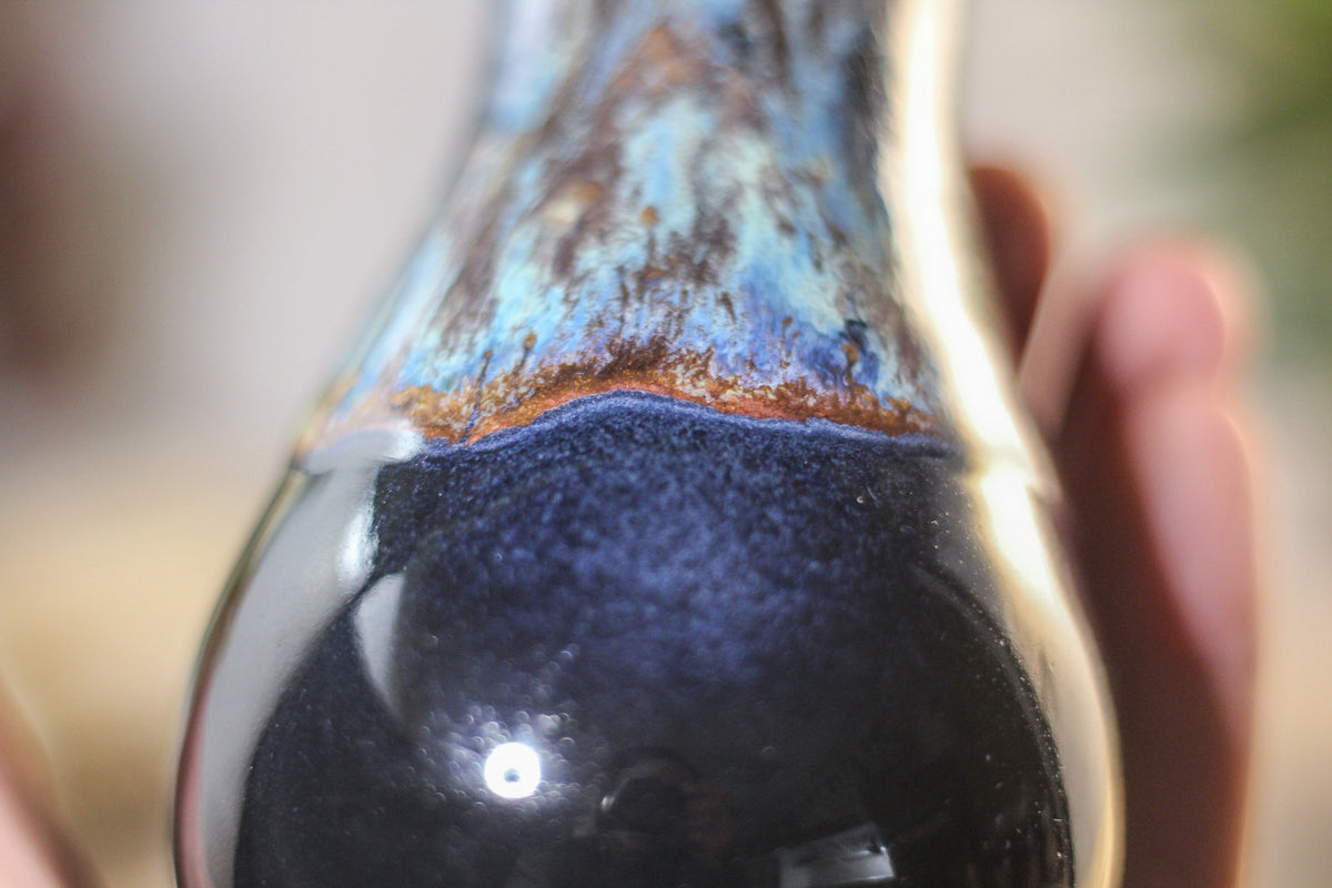 09-P Vase