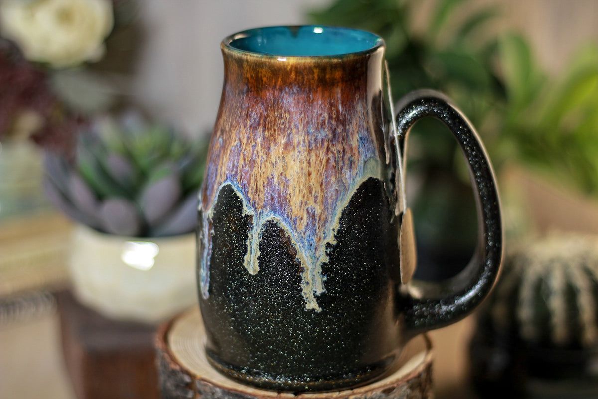 09-D Electric Wave Notched Stein - TOP SHELF, 15 oz