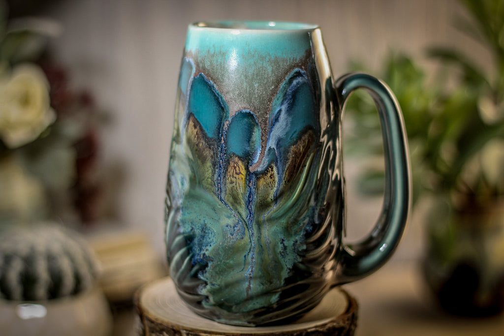28-B Blue Lagoon Textured Notched Mug - MISFIT, 19 oz. - 20% off