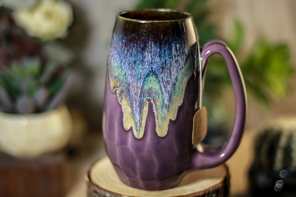 15-D Electric Wave Notched Crystal Mug, 13 oz