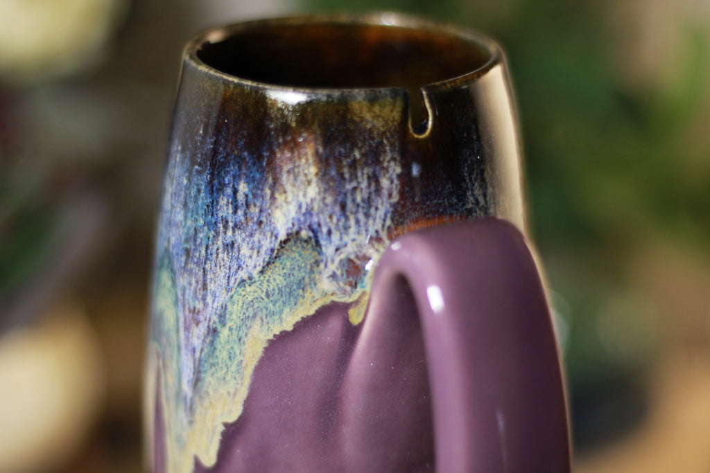 15-D Electric Wave Notched Crystal Mug, 13 oz